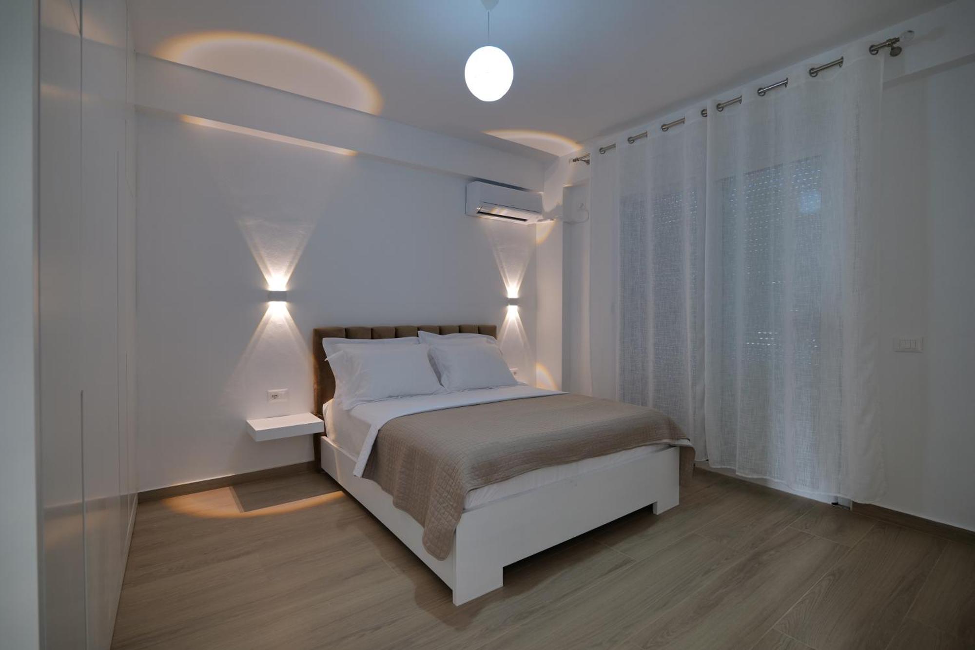Eden Suites&Apartments Sarandë Exteriör bild